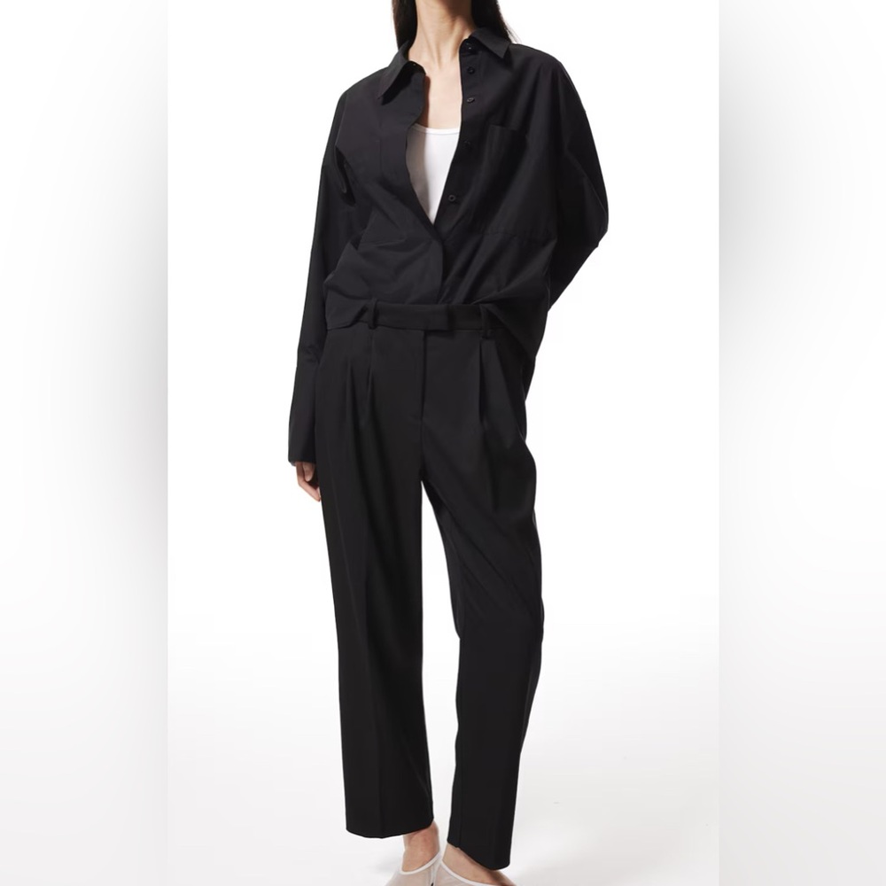 🔥H&M Black High waist Trousers Ankle-Lenght🔥